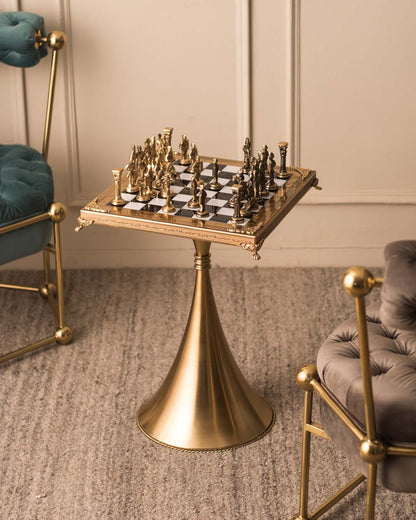 Historical Greek vs Roman Army Chess Set with Stand