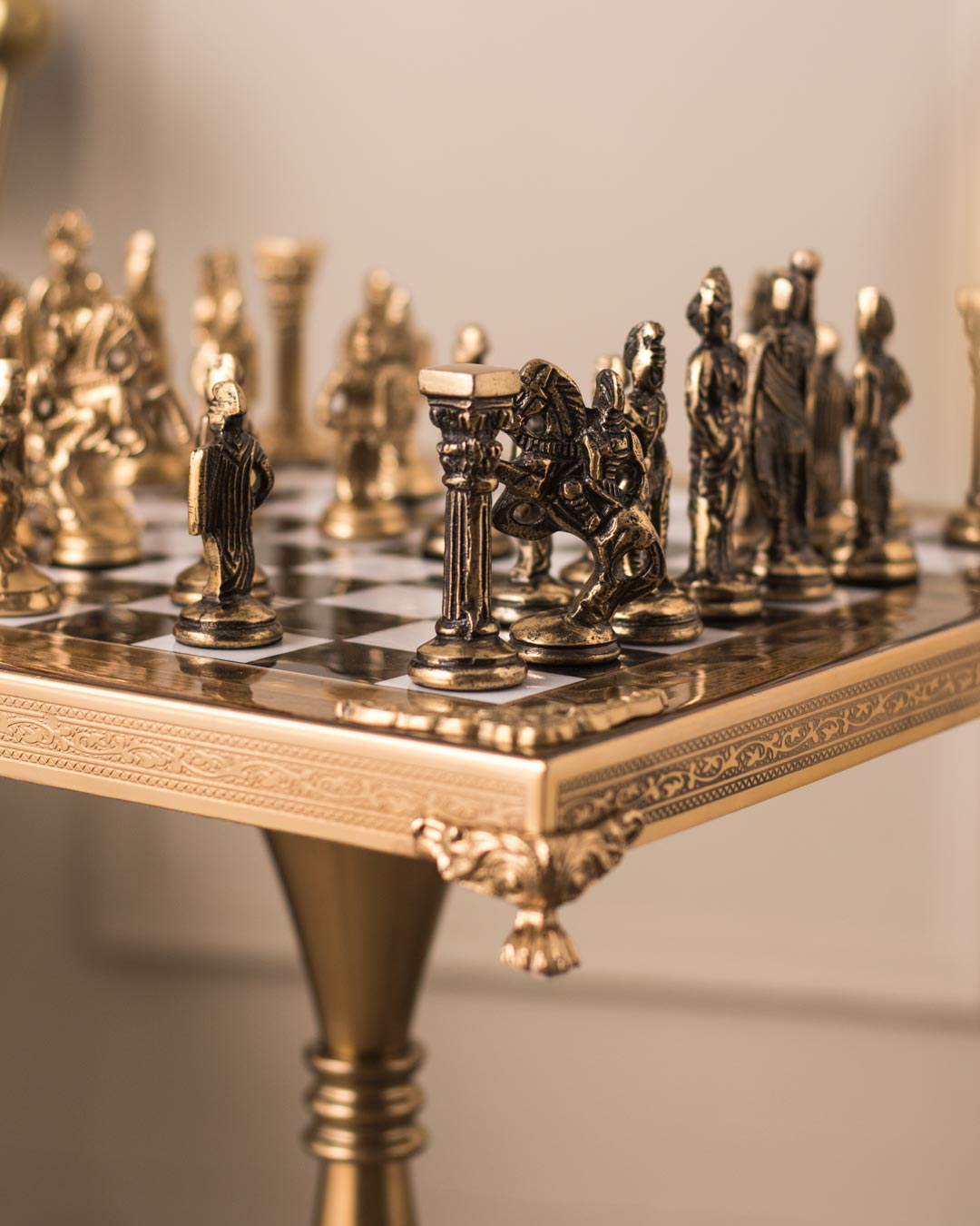 Historical Greek vs Roman Army Chess Set with Stand