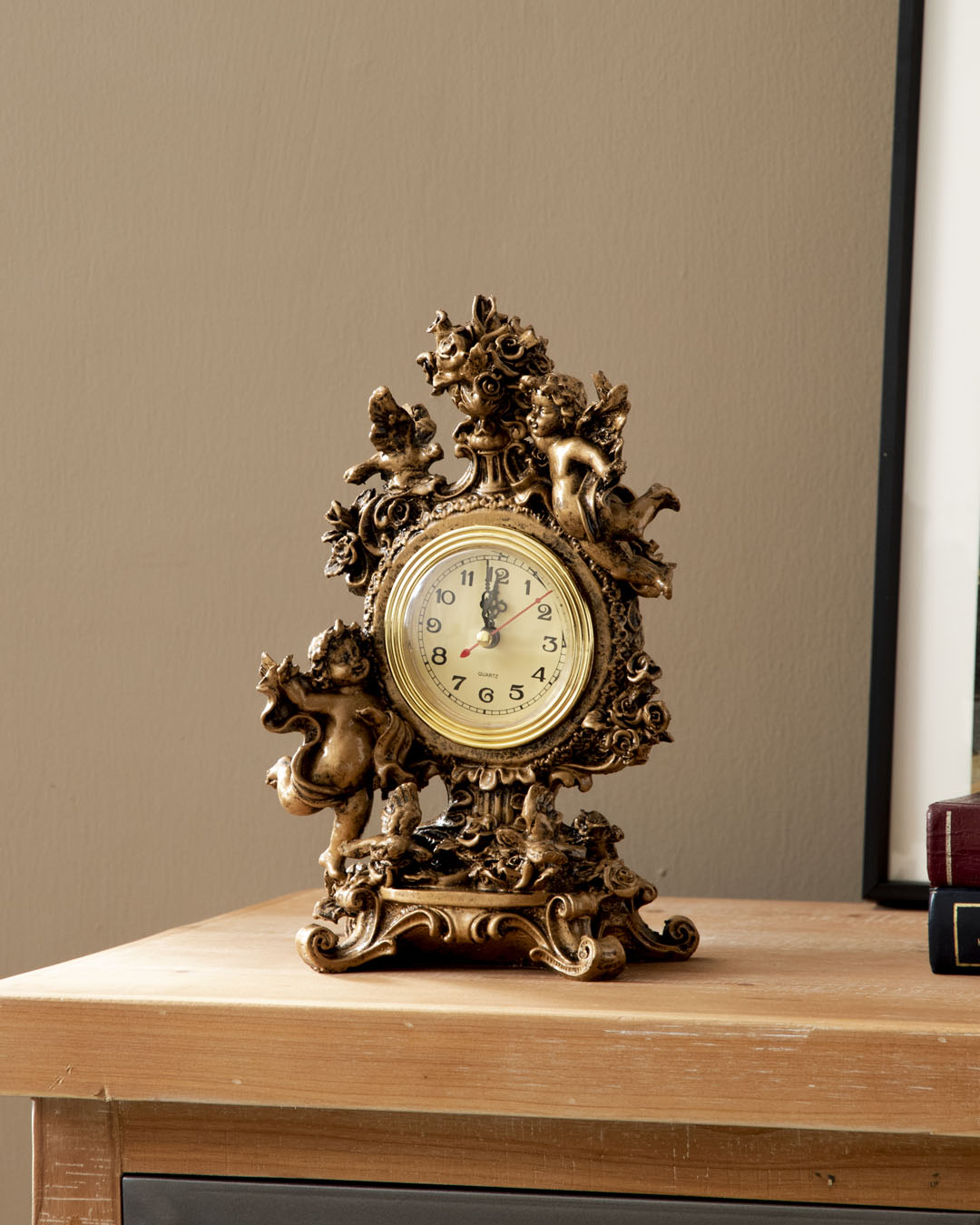 Classic Gold Adorable Angel Table Top Clock