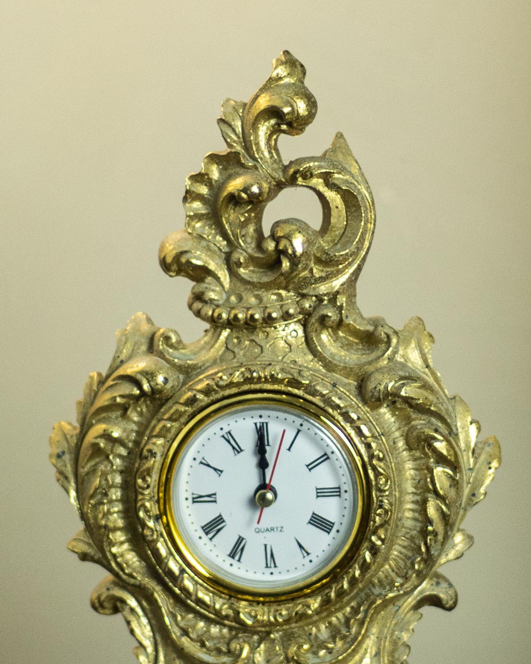 Classic Gold Victorian Table Top Clock