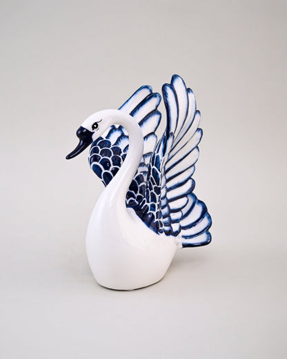 Serene Swan Figurines - Set of 2